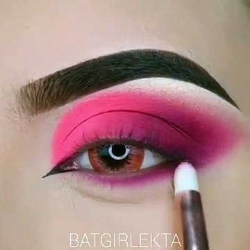 15 Glamorous Eye Makeup Tutorials & ideas for Your Eye Shape | Eye Makeup Simple #179