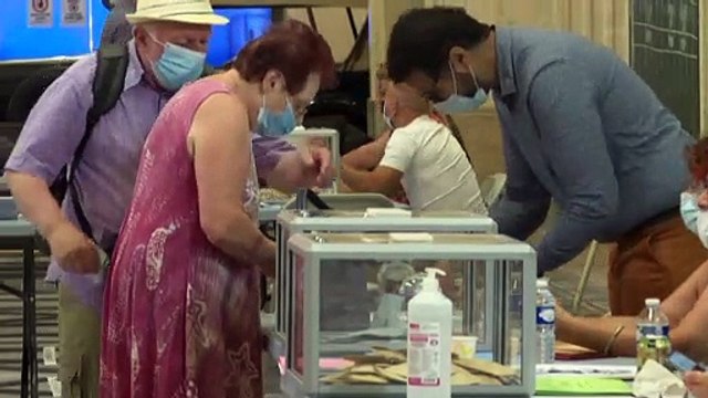 Élections régionales : abstention quasi record, les sortants réélus, pas de région pour le RN