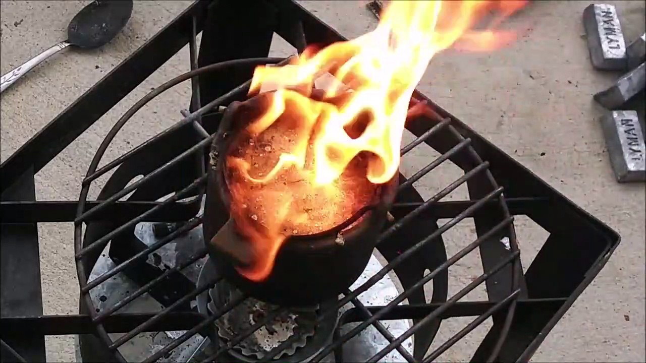 Gun How To's_ Bullet Casting; Casting Ingots (Part 1)