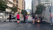 BEYRUT - Lübnan'da hayat pahalılığı ve doların yükselişi protesto edildi