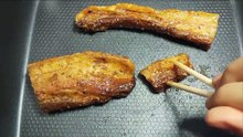 012--50元网购买了份“脆皮五花肉”,咬上一口简直嘎嘣脆！完全吃不出任何肥肉的腻感！