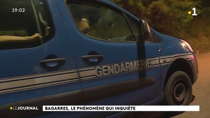 Les manèges : le défouloir d'une jeunesse en perdition