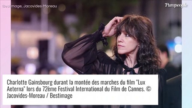 Charlotte Gainsbourg sans filtre sur son éducation sexuelle : un rapport au porno ambigu