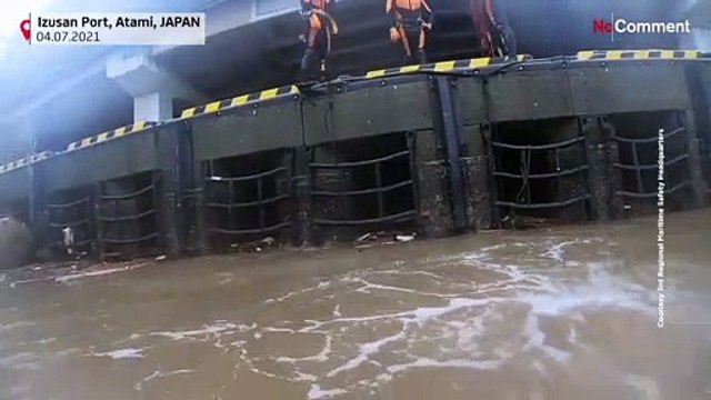 شاهد: عمليات بحث واسعة عن المفقودين إثر كارثة انزلاق التربة في اليابان