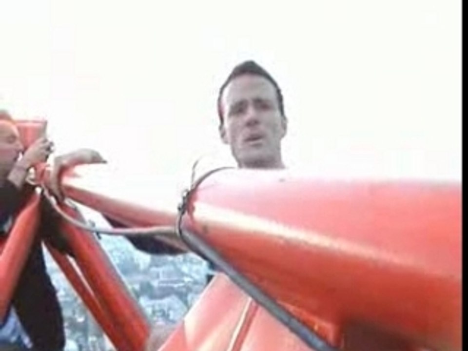 Tractions sur une grue