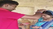 बिहारः भांजे ने मामी के मांग में सिंदूर भर रचाई शादी, देखें VIRAL VIDEO