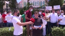 ANTALYA - Üniversite sınavına giren gençler Kılıçdaroğlu'na 1 liralık manevi tazminat davası açtı