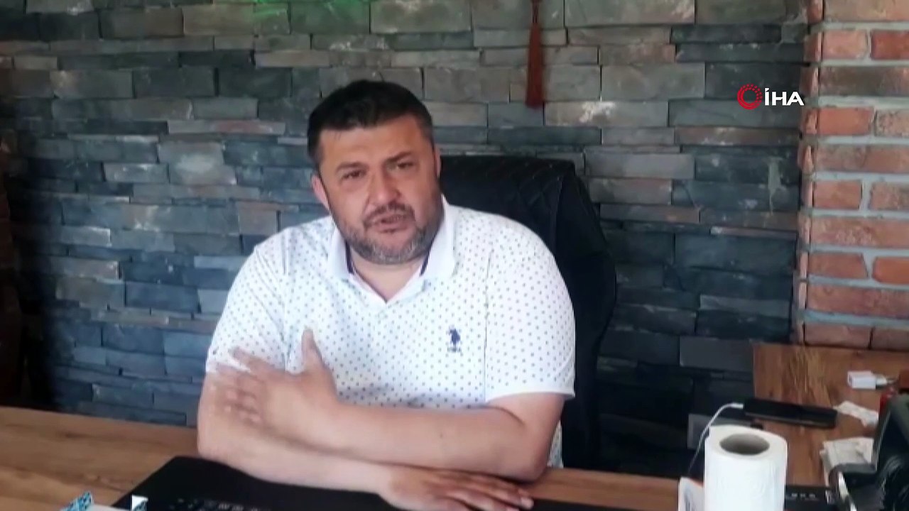 Polisin ayağına basan minik afacan kamerada