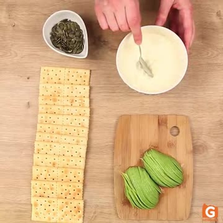 Crackers mascarpone e avocado!