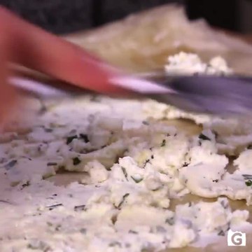 Torta salata di pasta fillo con formaggio fresco e pomodorini!