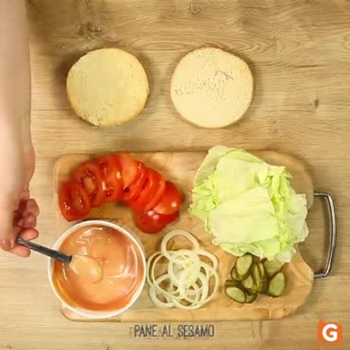Hamburger di carne!