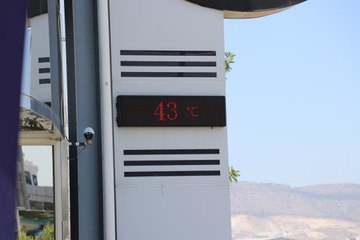 KKTC'de kavurucu sıcaklar başladı