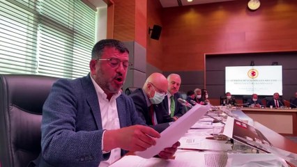 CHP'li Ağbaba: İşte Sezgin Baran Korkmaz'ın Savunma Sanayi Müsteşarı İsmail Demir'le fotoğrafı; neden aynı masadalar?