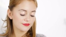 Glänzendes Augen-Make-up mit Lipgloss