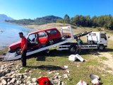 Balık tutmaya gittiği barajdan balık yerine otomobilini çıkardı