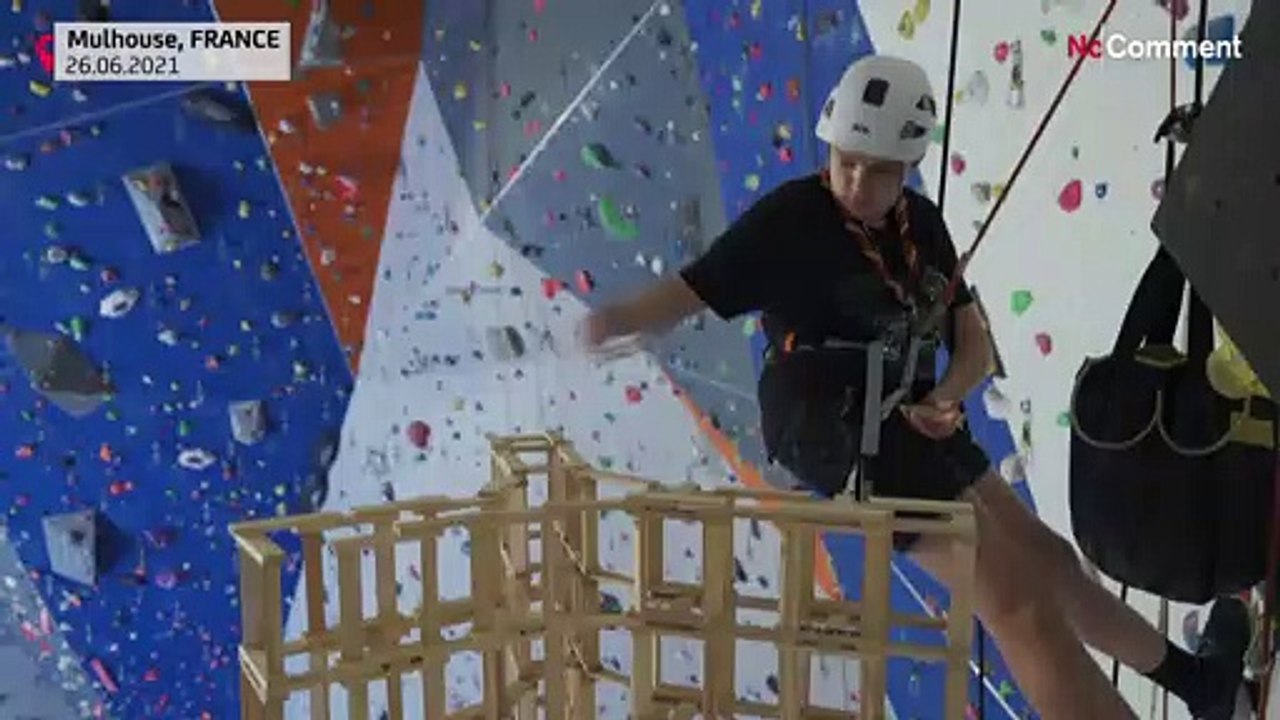 French scouts build record-breaking tower out of wooden building blocks
