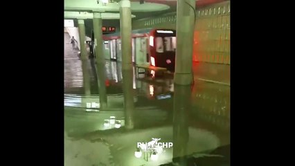 Un orage impressionnant touche Moscou