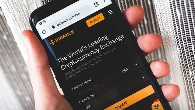 UK Regulator Bans Binance, World’s Largest Cryptocurrency Exchange