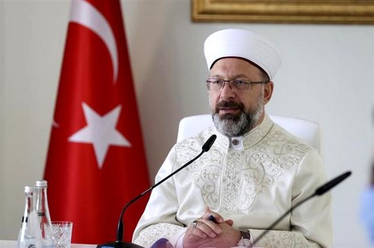 Diyanet İşleri Başkanı Erbaş, Malezya Din İşleri Bakanı Bakri ile görüştü