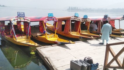 Ground report: Valley has become buzzing with tourists