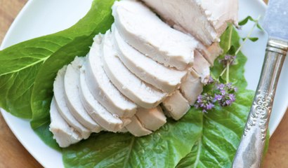 How to Poach Chicken That's Moist, Flavorful, and Generally Game-Changing