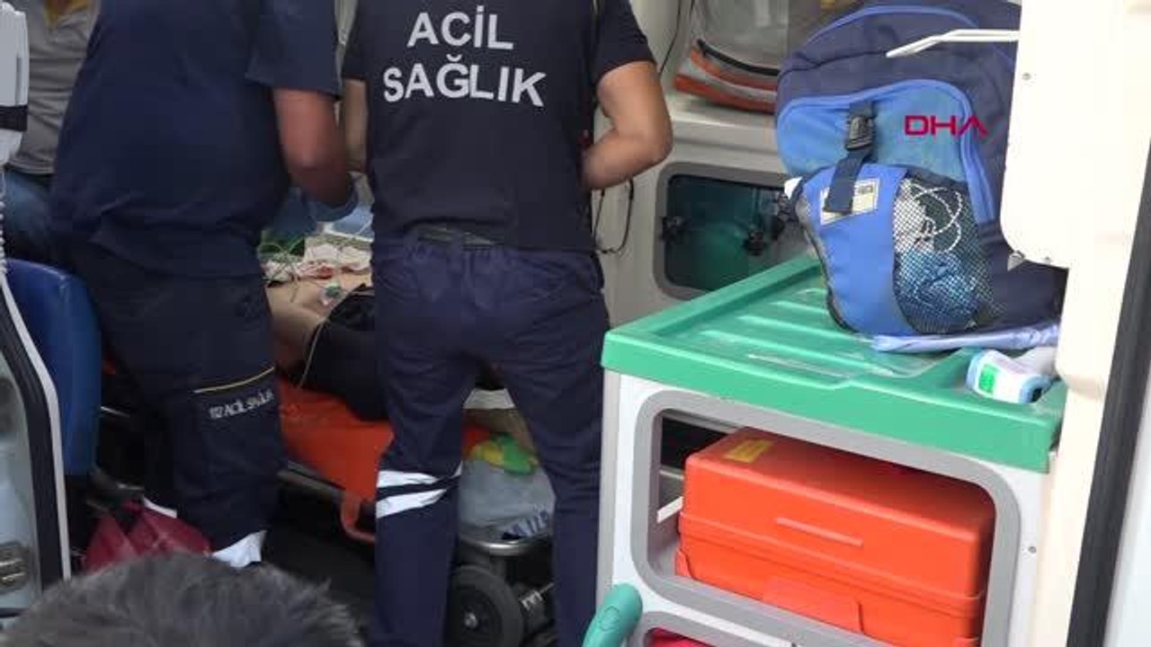 GALERİCİ ARKADAŞINI KALBİNE MAKAS SAPLAYIP ÖLDÜRDÜ