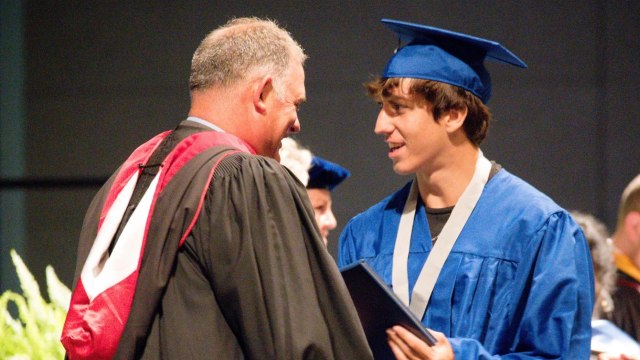 High School Principal Handwrote Personalized Notes For Each Graduate