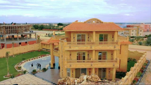 فيلا للبيع في الريف الاوروبي مصر - مسجله شهر عقاري تشطيب فاخر