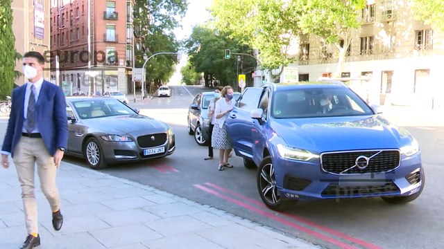 La infanta Elena, como amiga de la familia Falcó, acude a la misa funeral por el Marqués de Griñón