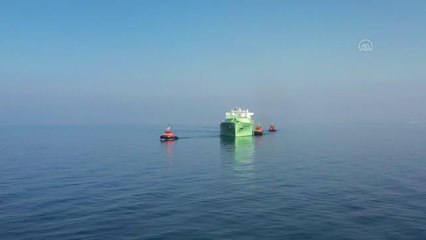 Türkiye'nin ilk FSRU gemisi Ertuğrul Gazi'ye ilk LNG nakli başladı