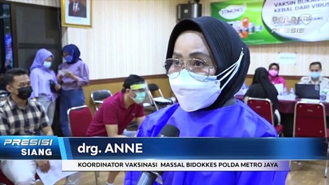 Vaksinasi Covid-19 Massal di Bidokkes Polda Metro Jaya