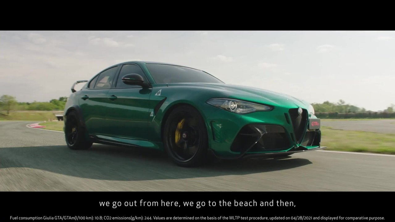 Formel-1-Pilot Kimi Räikkönen bestätigt die Leistungen der Alfa Romeo Giulia GTA