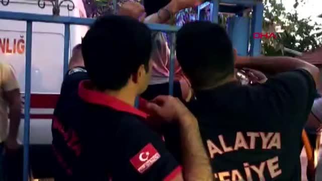 10 YAŞINDAKİ YUSUF'UN KOLUNA DEMİR KORKULUK SAPLANDI