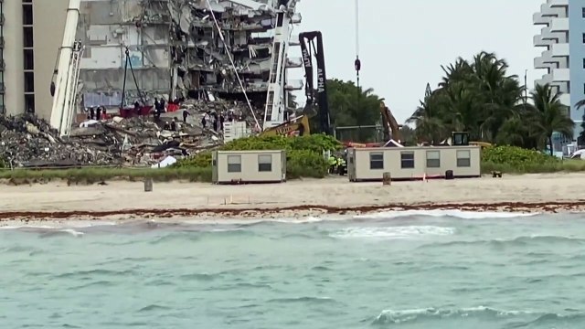 11 قتيلا على الأقل في انهيار المبنى في فلوريدا