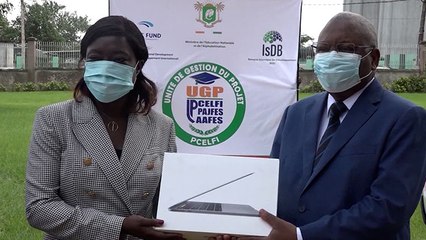 La Ministre Mariatou Koné remet 124 millions de FCFA d’équipements aux inspecteurs