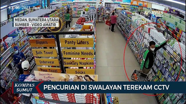 Pencurian di Swalayan di Medan Terekam Cctv