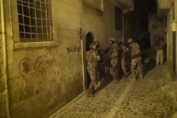 ŞANLIURFA'DA DEAŞ OPERASYONU 7 GÖZALTI