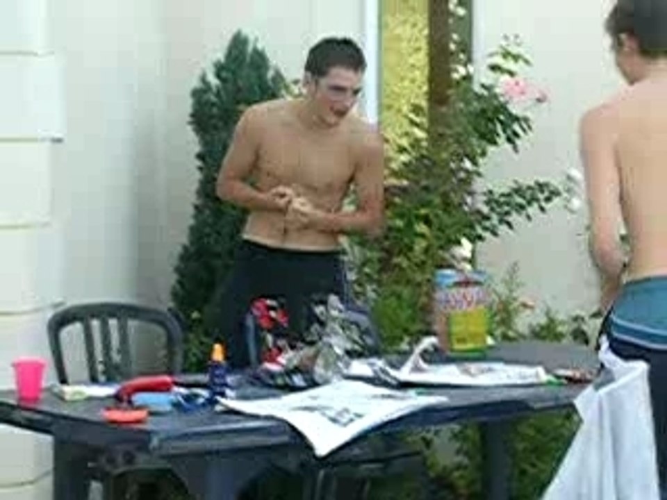 Clash Loulou vs Maggie 2 (Loulou se prend un poteau)