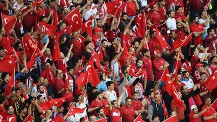 Son Dakika: Bakan Koca'dan sporseverlere müjde: Spor müsabakaları, sayıları belirlenerek tedbirlerle seyircili oynanabilecek