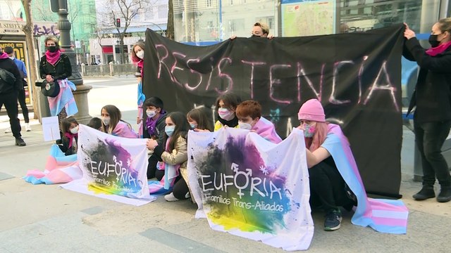 El Gobierno aprueba la ley Trans que permitirá la autodeterminación a partir de los 14 años