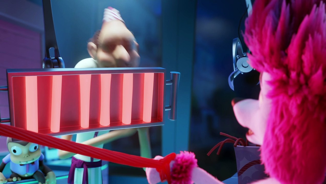 100% Wolf: Clip - Kurt Krömer als 'Eisverkäufer Foxwell Cripp'