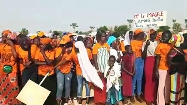 Le Président Macky Sall accueilli en grande pompe à Thiés