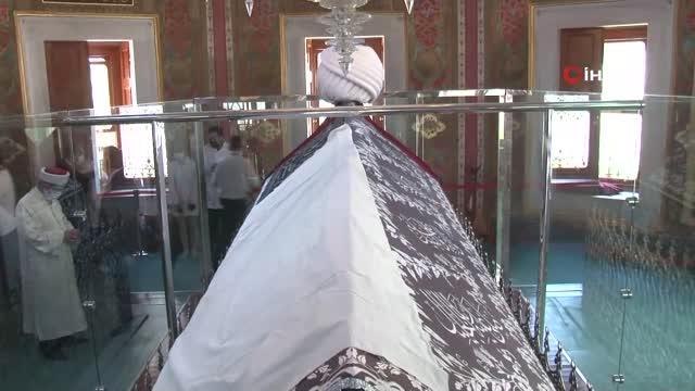 Kabe Kuşağı Fatih Sultan Mehmet Türbesi'ne yerleştirildi