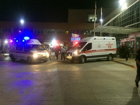 Şeker zannettikleri lavabo açıcıyı yiyen 5 çocuk hastanelik oldu