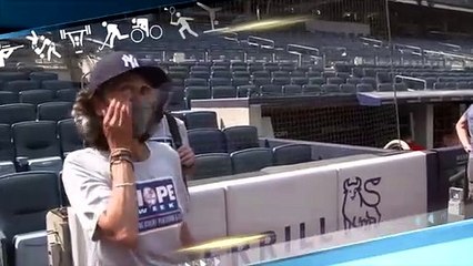 [스포츠영상] 60년 만에 실현된 양키스 '배트걸' 소원