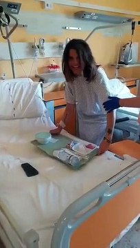 Andria: operata ad una cisti al cervello, salva grazie ai medici ho rischiato di diventare cieca, siete degli angeli della Neurochirurgia - video