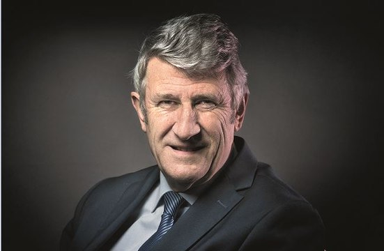 “Censure” d’Eric Zemmour : par solidarité, Philippe de Villiers quitte Albin Michel pour son prochain livre