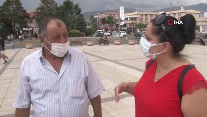 Vali ikna etti, vatandaş aşı oldu