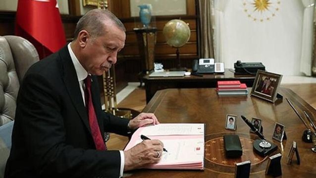 Cumhurbaşkanlığı kararnamesiyle Ekonomi Koordinasyon Kurulu ve Fiyat İstikrarı Komitesi kuruldu