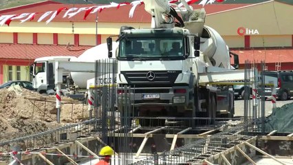 Hem öğreniyorlar hem üretiyorlar